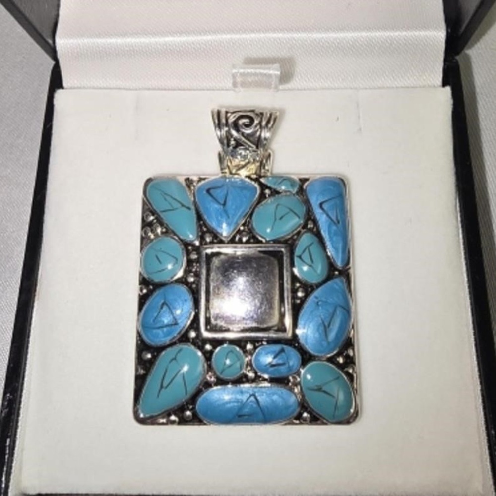 Vintage Turquoise Pendant in box in Square design-1.75 in Drop Jewelry Fashion